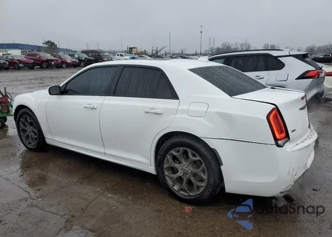 2016 Chrysler 300 S z USA, uszkodzony, nr VIN 2C3CCAGG9GH270626